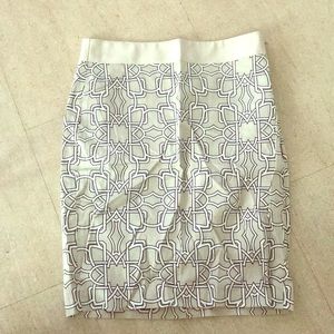 The limited cream geometric print pencil skirt